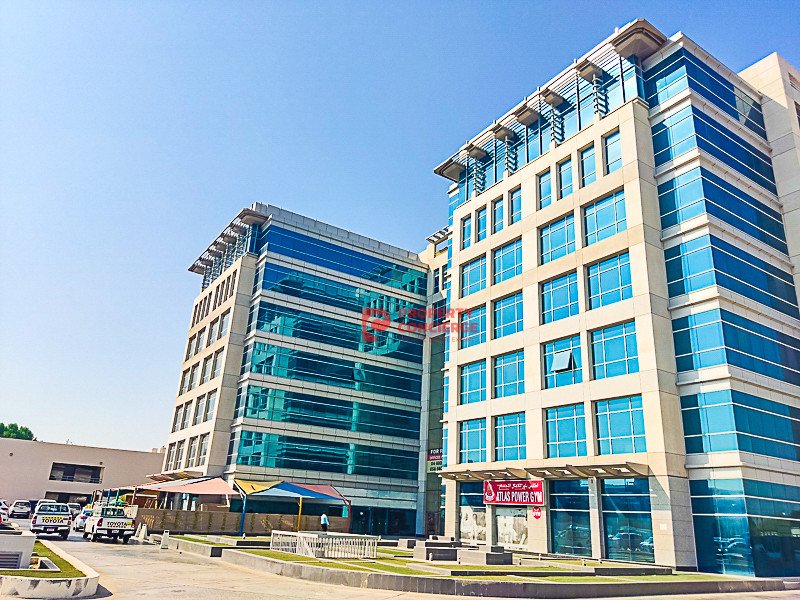 750m² Office in Dubai Investment Park, UAE No. 42562