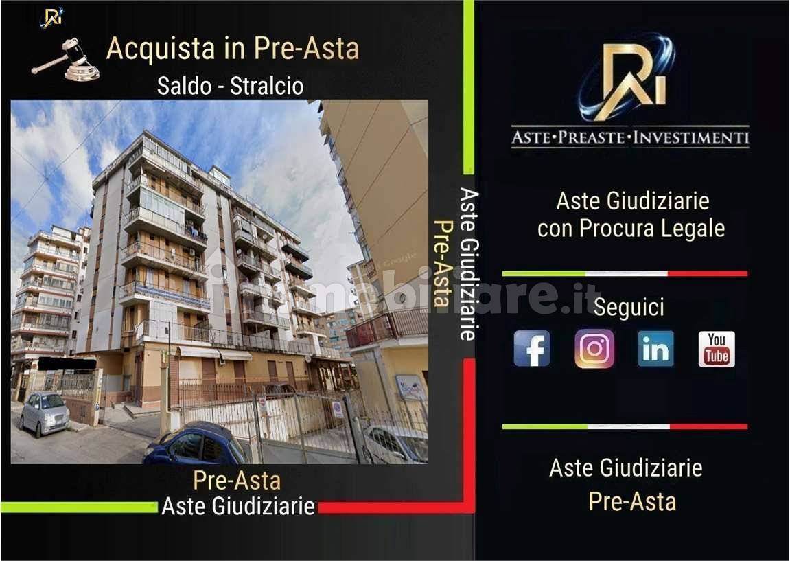 3 Schlafzimmer Wohnung in Palermo, Italy, Nr. 43612