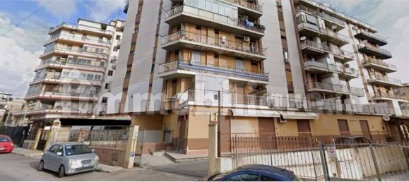 3 Schlafzimmer Wohnung in Palermo, Italy, Nr. 43612 14