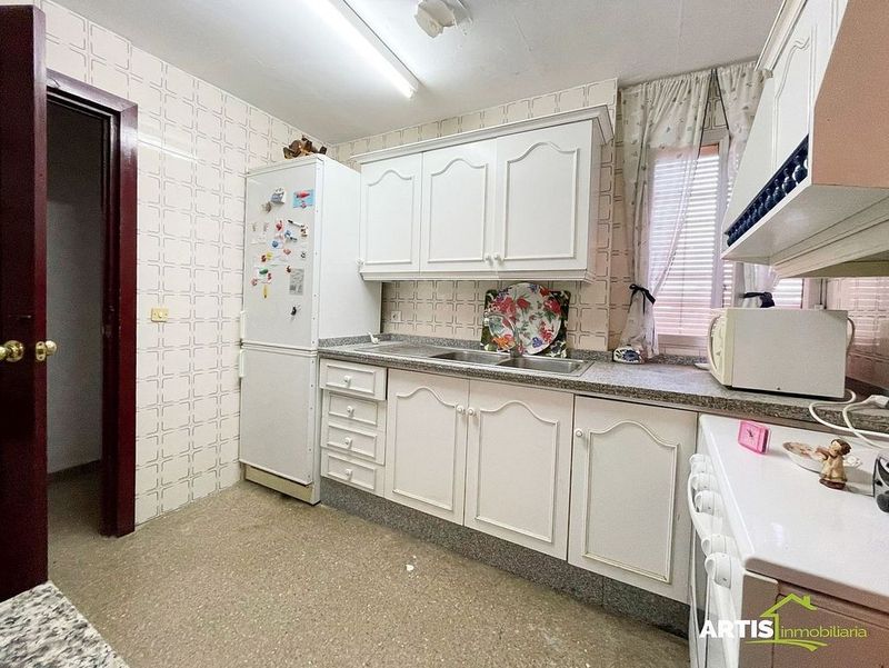 4 bedrooms Apartment in Cordoba, Spain No. 219669