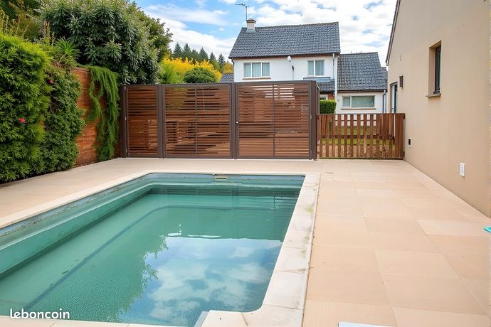 5 bedrooms House in Notre-Dame-d'Oe, France No. 313749