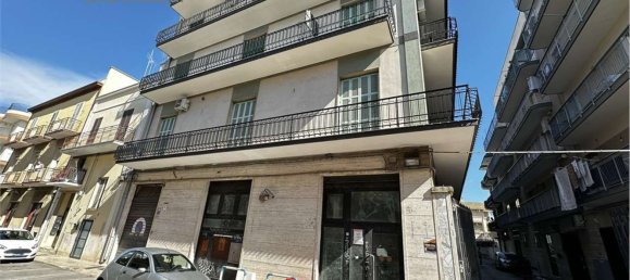 3غرفة شقة في Triggiano, Italy رقم 263882 2