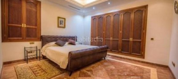 6 bedrooms Villa in Malaga, Spain No. 104581 30