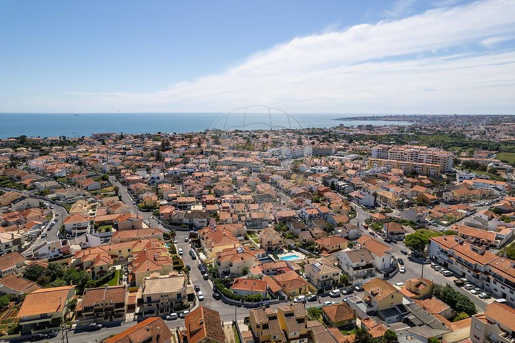 4 bedrooms Penthouse in Cascais, Portugal No. 265082