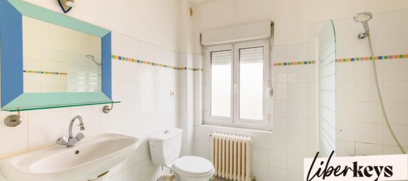 Apartamento de 2 dormitorios en Tours, France No. 256547 6