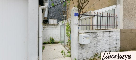 Apartamento de 2 dormitorios en Tours, France No. 256547 2