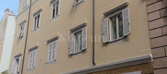 Квартира с 3 спальнями в Триест, Италия № 330631 28