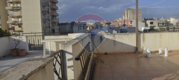 4 bedrooms House in Vittoria, Italy No. 273003 41