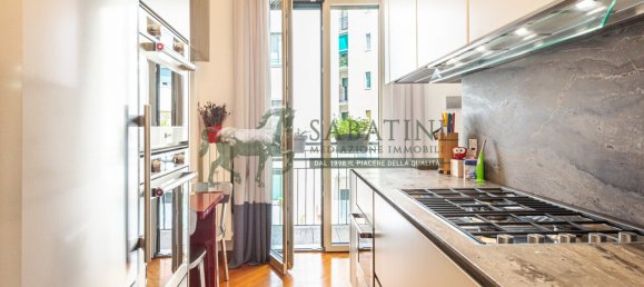 2 bedrooms Apartment in Milan, Italy No. 291805 10