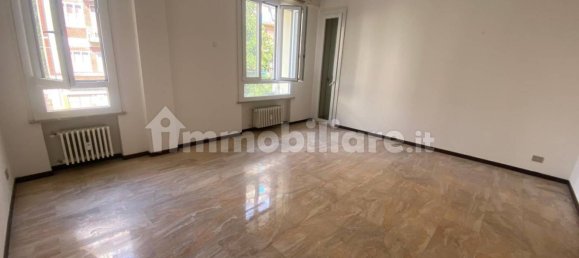 3 bedrooms Apartment in Sassuolo, Italy No. 301311 2