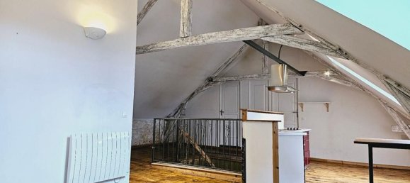 Apartamento de 2 dormitorios en Bourges, France No. 74780 6