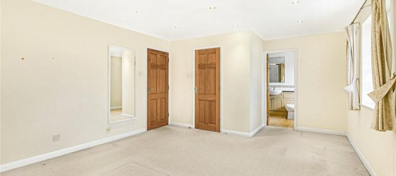 5 Schlafzimmer Haus in Borehamwood, United Kingdom, Nr. 6692 25