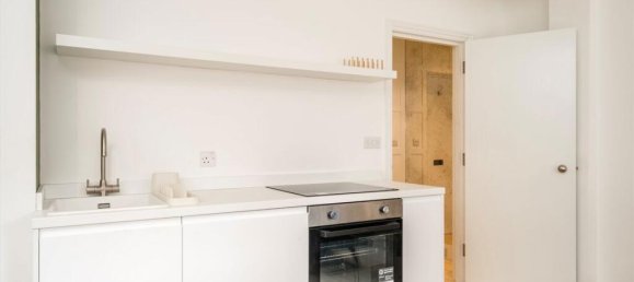 1 bedroom Apartment in Chelsea, United Kingdom No. 5680 4