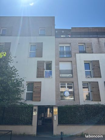 Квартира с 3 спальнями в Ольне-су-Буа, Франция № 354682