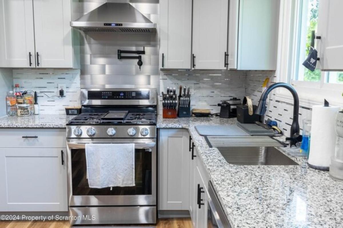 3 bedrooms House in Clarks Summit, USA No. 373930