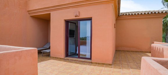 3 Schlafzimmer Penthouse in Estepona, Spain, Nr. 134655 20