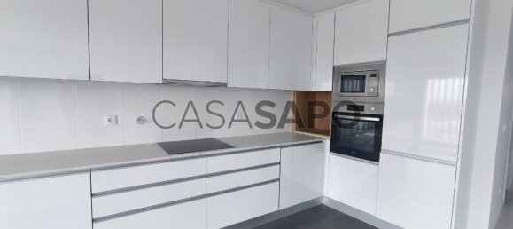 3 Schlafzimmer Doppelhaus in Corroios, Portugal, Nr. 193583 2