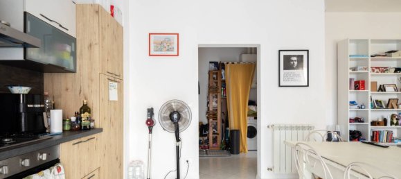 1 bedroom Apartment in Bologna, Italy No. 258498 3