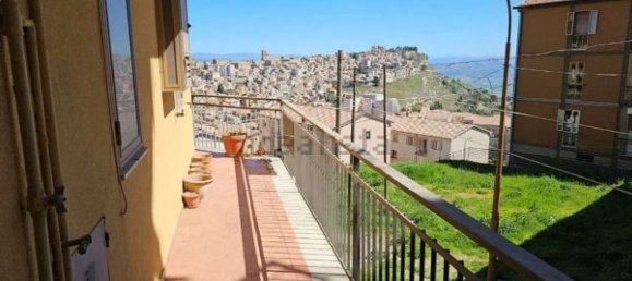 Квартира с 7 комнатами в Энна, Италия № 257002 12