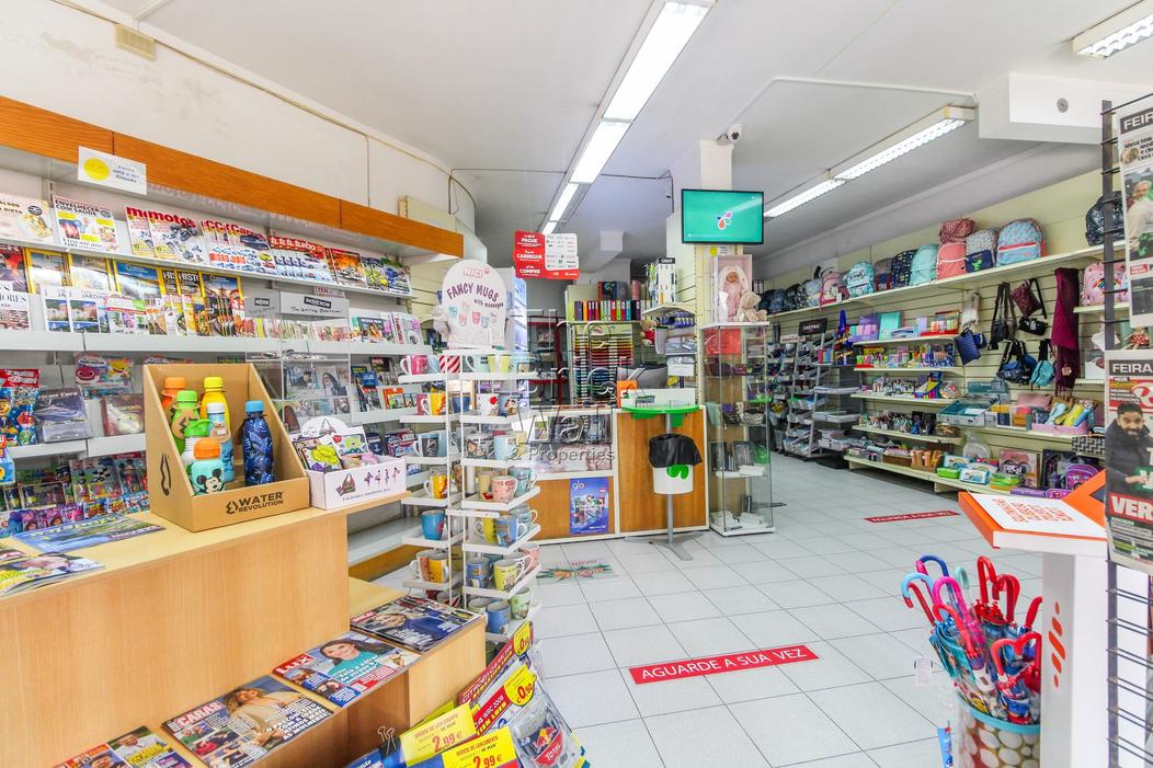 Gewerbliche Immobilie in Loures, Portugal 95m², Nr. 71170