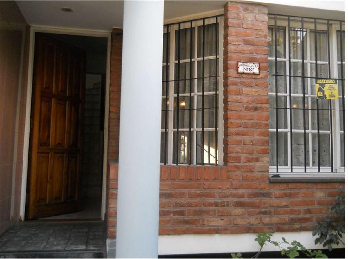 3 bedrooms House in Buenos Aires, Argentina No. 70401