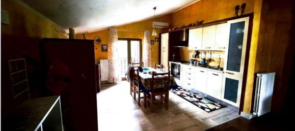4 bedrooms Apartment in Roccabascerana, Italy No. 377961 4