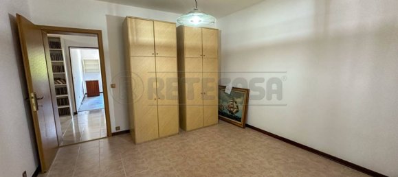 5 bedrooms House in Udine, Italy No. 374846 10