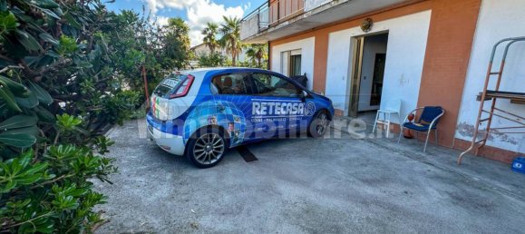 5 bedrooms House in Udine, Italy No. 374846 4