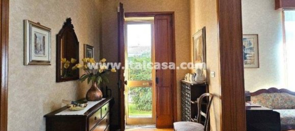 5 bedrooms Villa in Borgo Virgilio, Italy No. 353796 7