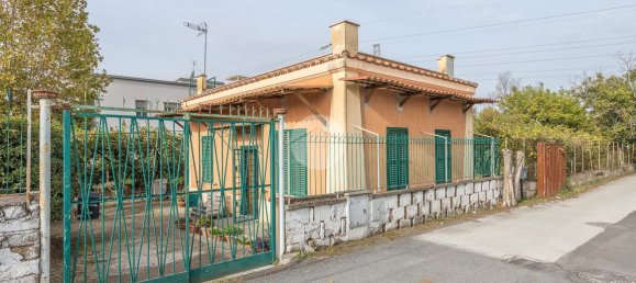 2 rooms Villa in Rome, Italy No. 18399 40