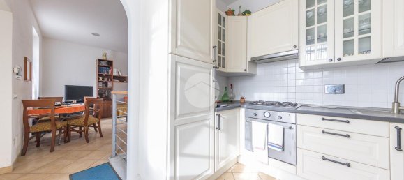 2 rooms Villa in Rome, Italy No. 18399 24