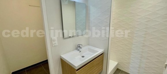 2 bedrooms Apartment in Orleans, France No. 65215 3