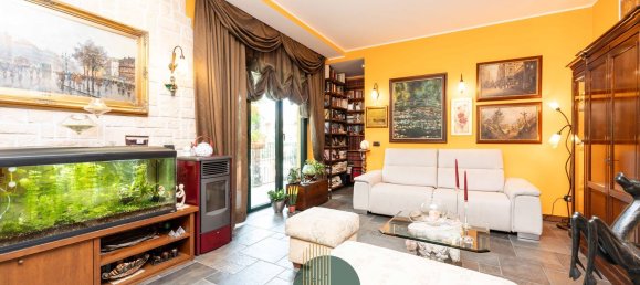 10-Zimmer Villa in Uboldo, Italy, Nr. 334230 3