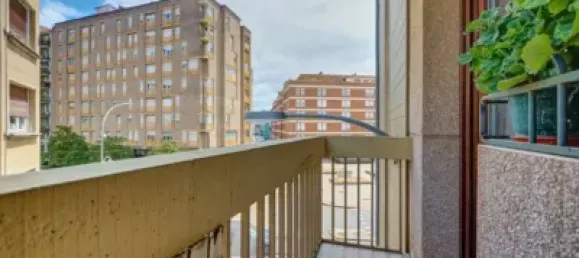 4 Schlafzimmer Wohnung in Chartered Community of Navarre, Spain, Nr. 139660 17