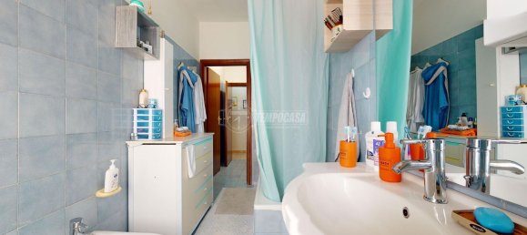 4-salle Appartement à Acquaviva delle Fonti, Italy No. 68214 19