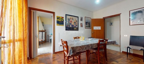 4-salle Appartement à Acquaviva delle Fonti, Italy No. 68214 9