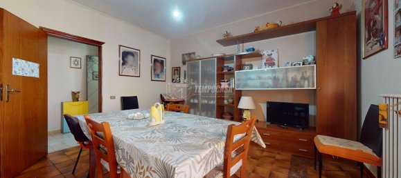 4-salle Appartement à Acquaviva delle Fonti, Italy No. 68214 8