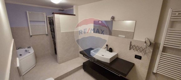 2 chambres Appartement à Genoa, Italy No. 92779 9