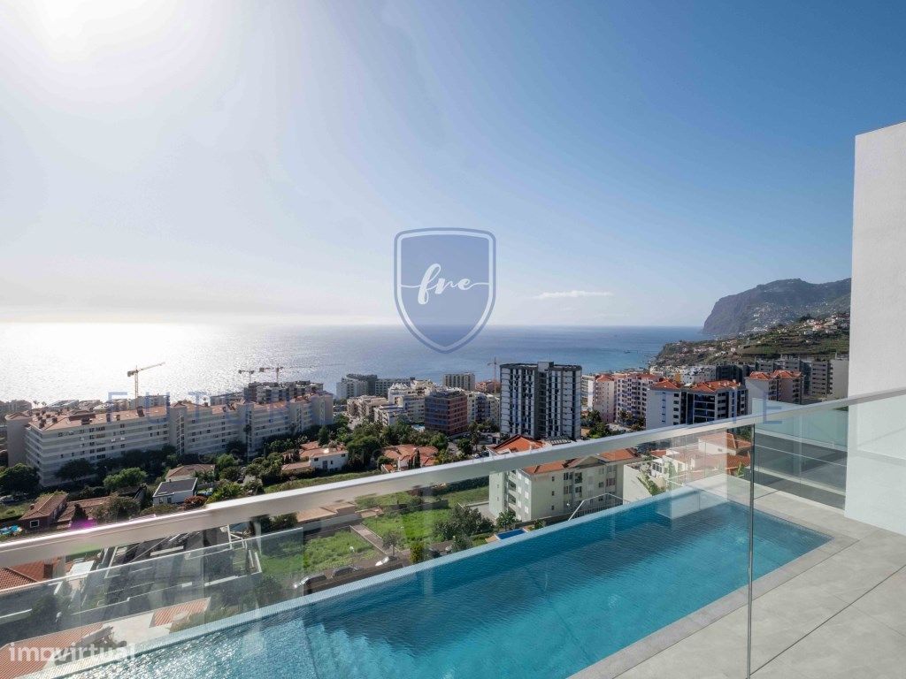 4 bedrooms House in Funchal, Portugal No. 125024