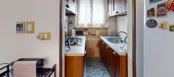 Квартира с 2 комнатами в Грульяско, Италия № 40510 7