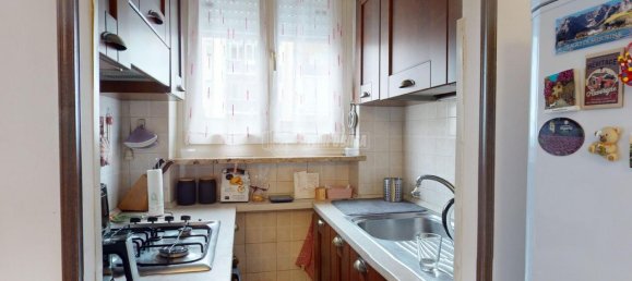 Квартира с 2 комнатами в Грульяско, Италия № 40510 8