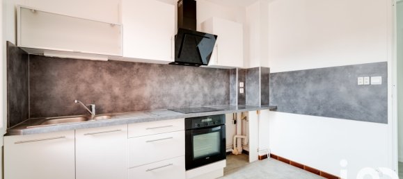 3 bedrooms Apartment in Epinal, France No. 215480 6