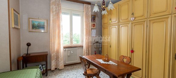 3 rooms Apartment in Brescia, Italy No. 224860 18
