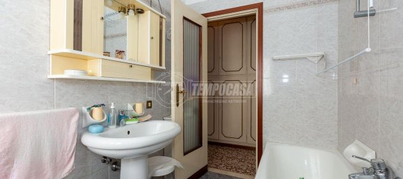 3 rooms Apartment in Brescia, Italy No. 224860 20