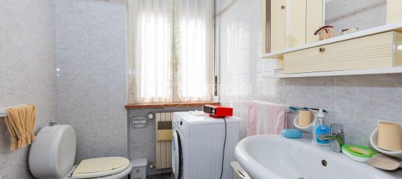 3 rooms Apartment in Brescia, Italy No. 224860 21