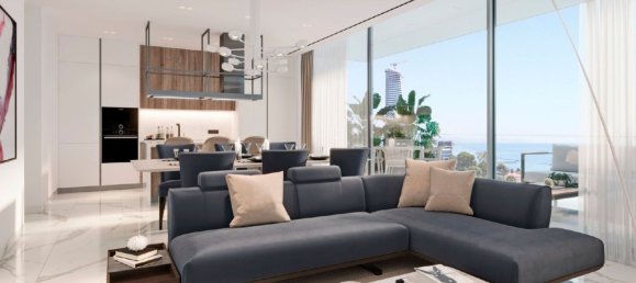 3 bedrooms Apartment in Limassol, Cyprus No. 28916 2