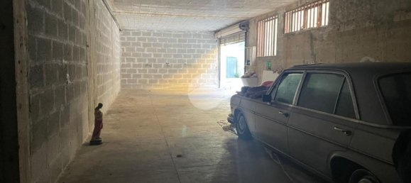 Garagem em Palermo, Italy 120 m² N.º 365075 11