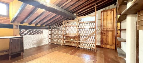 5 rooms Apartment in Florence, Italy No. 202673 16