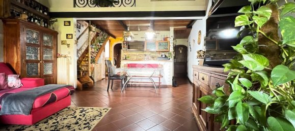 5 rooms Apartment in Florence, Italy No. 202673 30