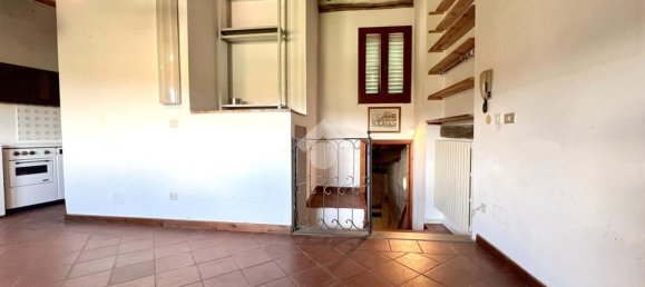 5 rooms Apartment in Florence, Italy No. 202673 26